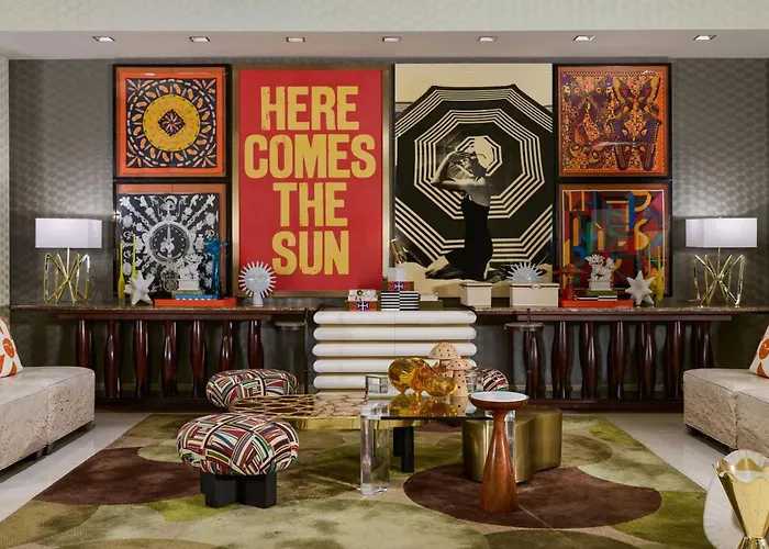 Renaissance Phoenix Downtown Hotel