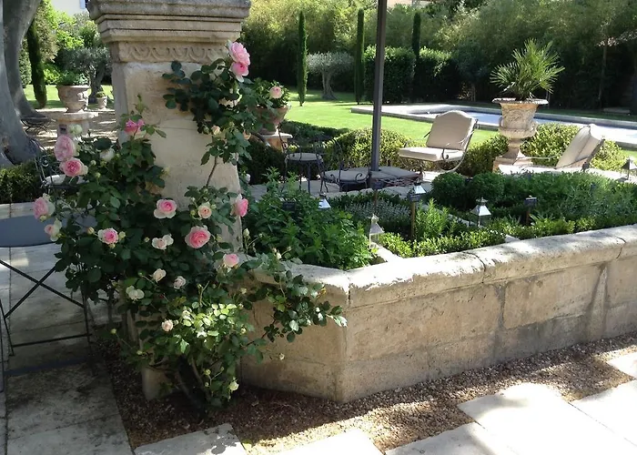 La Bastide De Boulbon