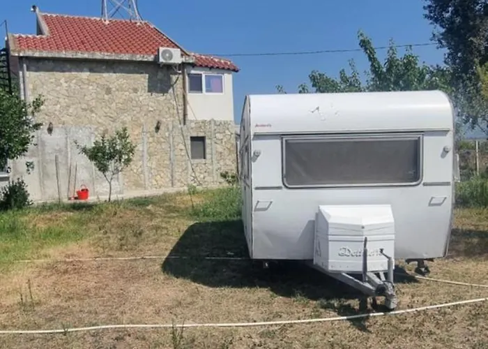 Unique Night In A Cozy Caravan