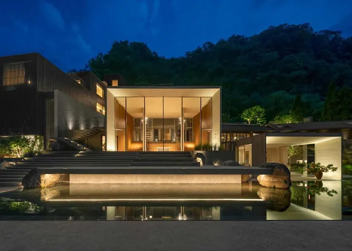 Zoland Resort Hotel -Emei Mountain