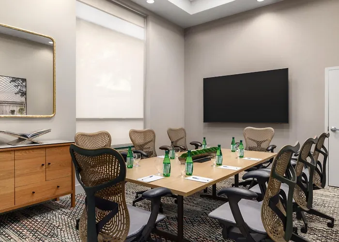 Hilton Garden Inn Shirlington