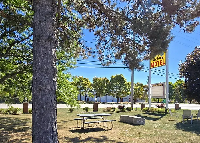 Lord Nelson Motel