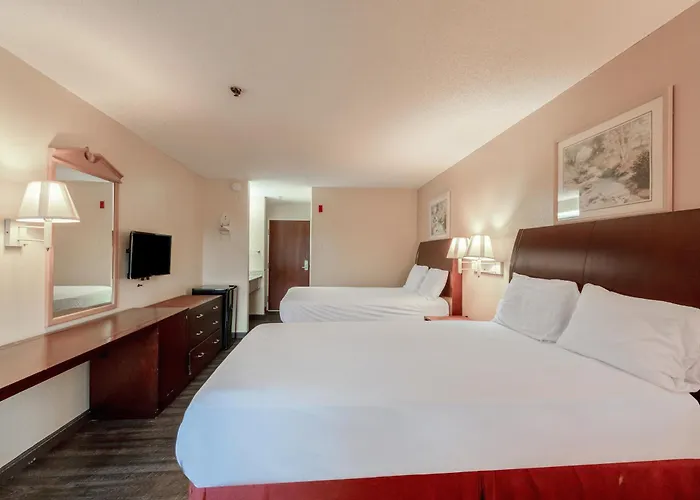 Capital O Fairway Inn - Baytown La Porte Tx