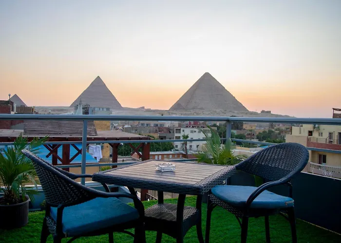 Pyramids Gate Hotel