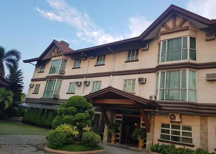 Chocolate And Berries Hotel