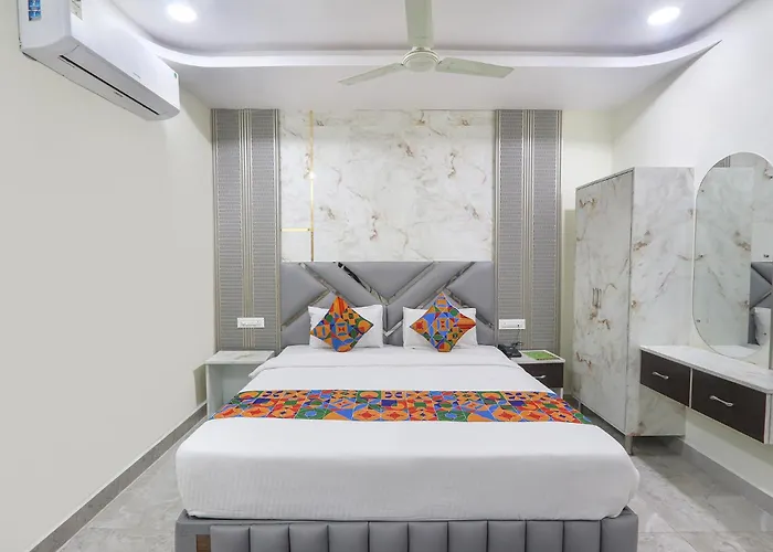 Fabhotel Sky Land