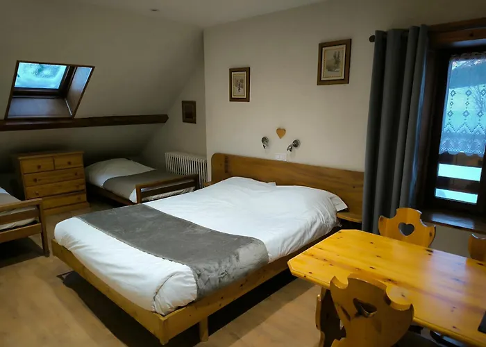 Auberge Des Montauds - Hotel & Restaurant