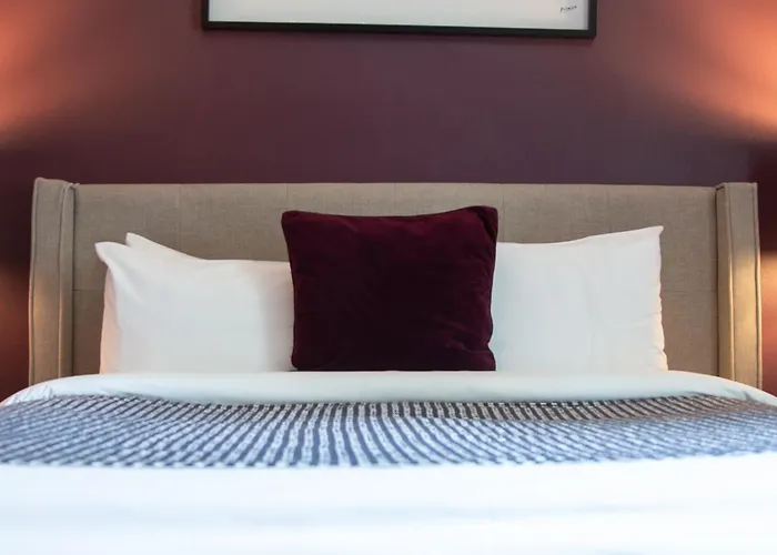 Manoir Becancourt Hotel