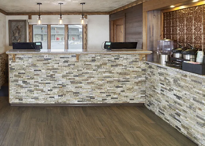 Ridgeline Hotel At Yellowstone, An Ascend Collection Hotel