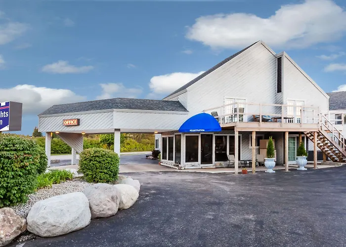 Knights Inn Mackinaw City