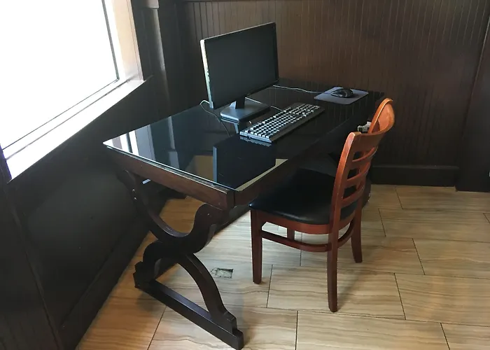 Days Inn By Wyndham Brooksville