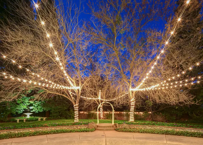 Lake Natoma Inn
