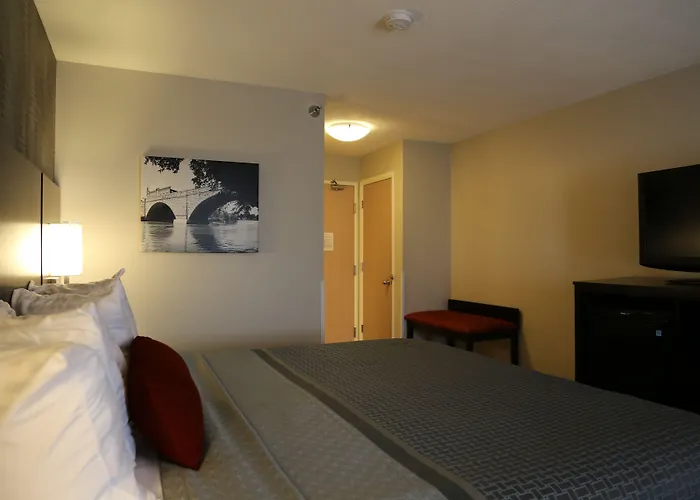 Best Western Muscatine - Pearl City Hotel