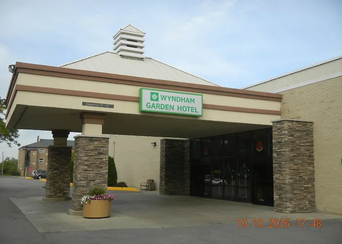 Wyndham Garden Detroit Metro Airport