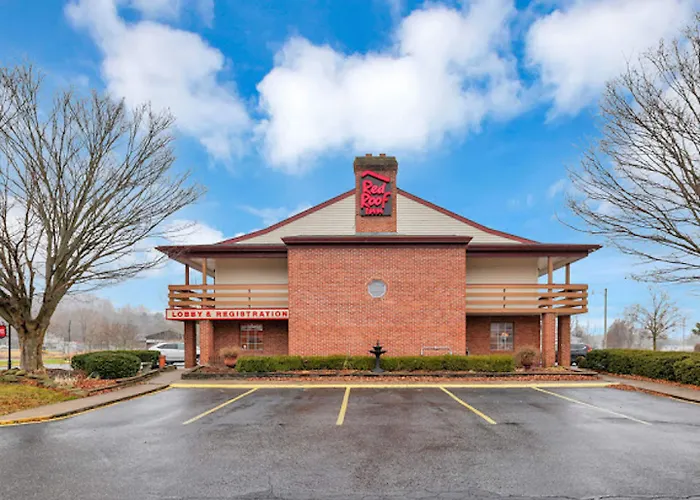 Red Roof Inn Uhrichsville