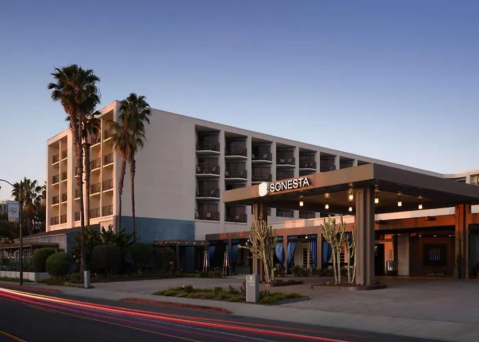 Sonesta Redondo Beach And Marina