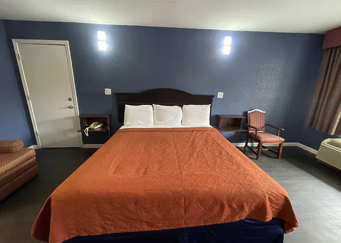 Key West Inn - Roanoke