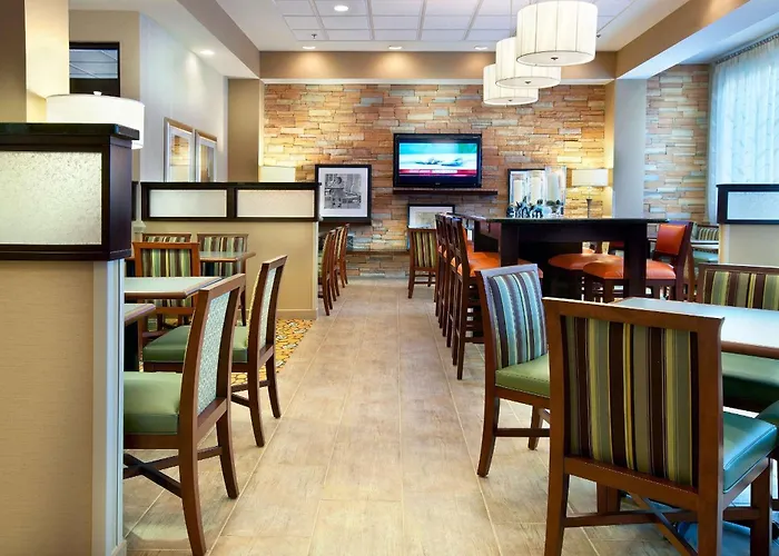 Hampton Inn Alexandria