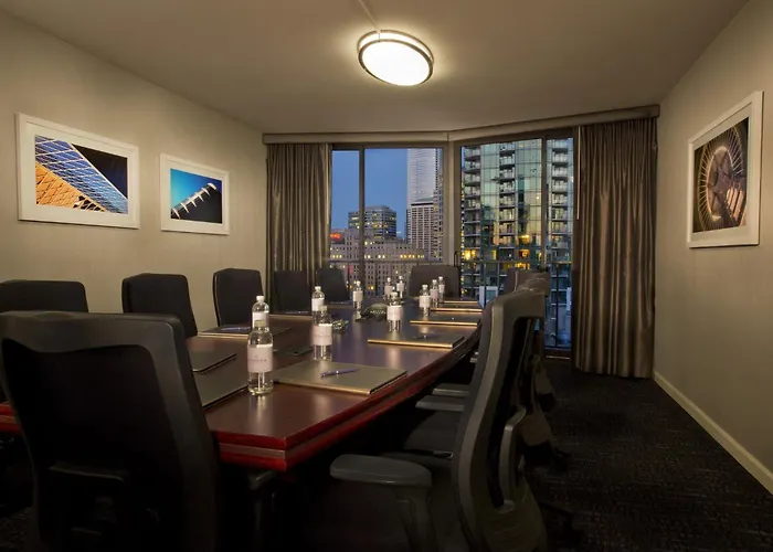 Warwick Seattle