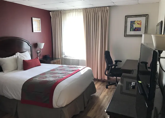Albert Lea Inn And Suites