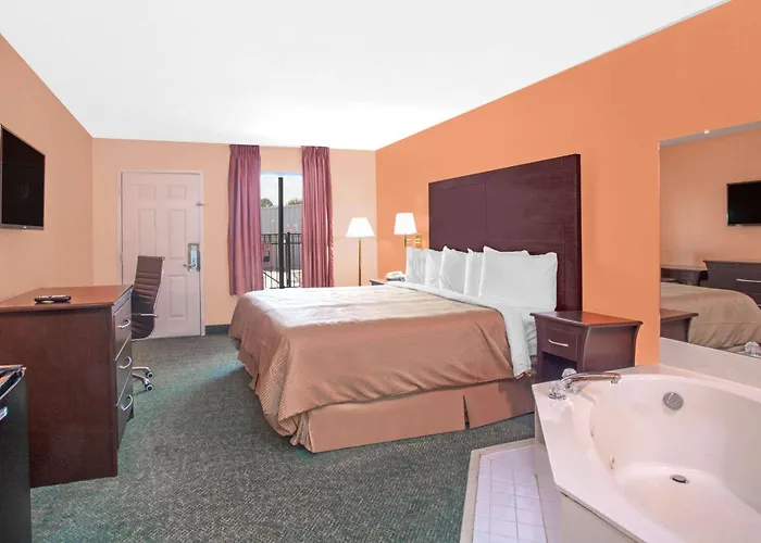 Days Inn By Wyndham Moulton