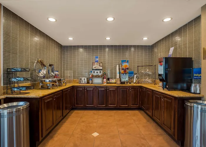 Best Western Diamond Bar Hotel & Suites