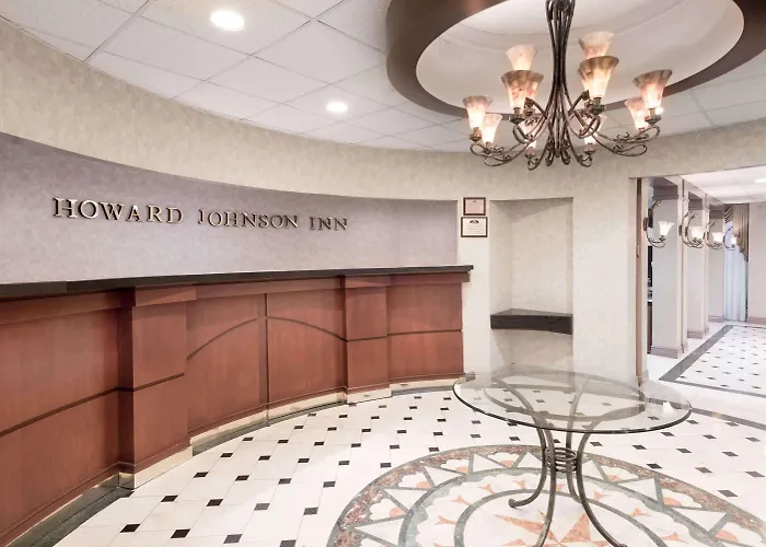 Howard Johnson By Wyndham Newburgh