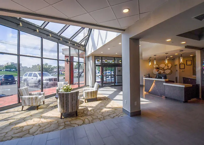 Euro-Suites Hotel