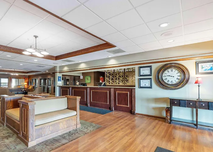 Best Western Plus Steeplegate Inn