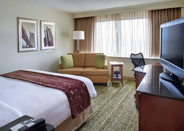 Detroit Marriott Livonia