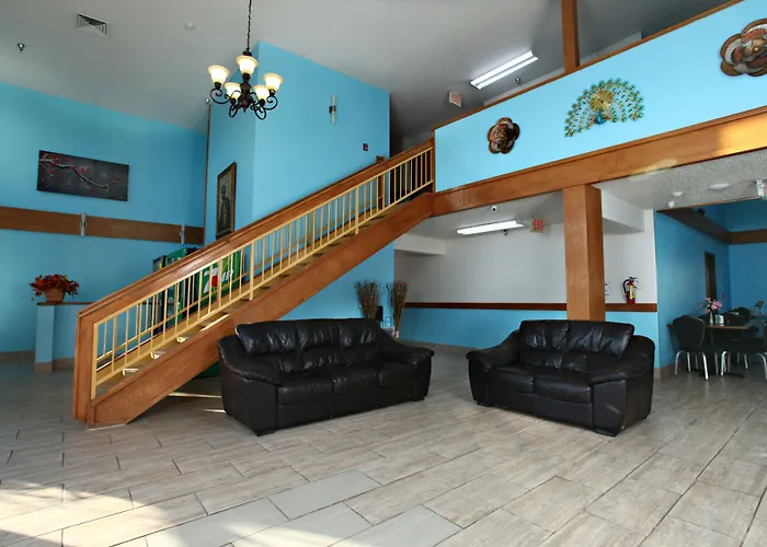 Coratel Inn & Suites By Jasper Newton
