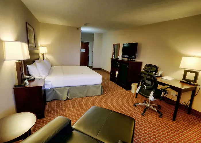 Clarion Hotel Convention Center