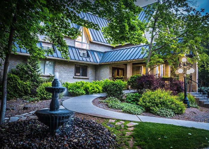 Elm Hurst Inn & Spa, Worldhotels Crafted