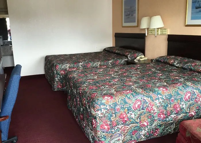Belmont Inn And Suites