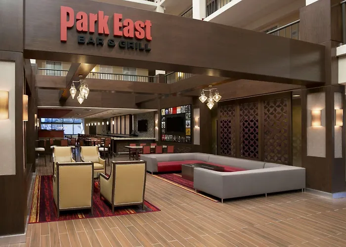 Embassy Suites Cleveland - Beachwood