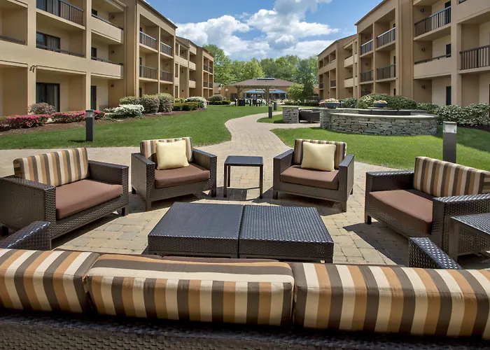 Courtyard By Marriott Boston Andover