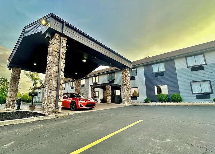Best Western Fremont Angola I-80 90 Toll Road