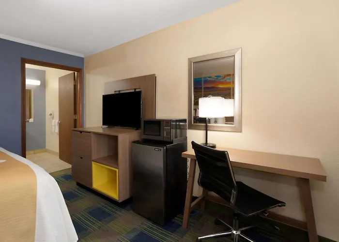Days Inn By Wyndham Alamogordo White Sands