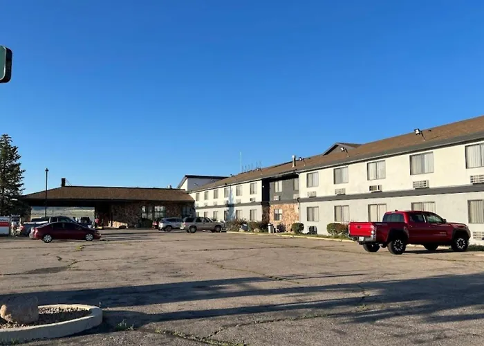 Wingate By Wyndham Beaver I-15