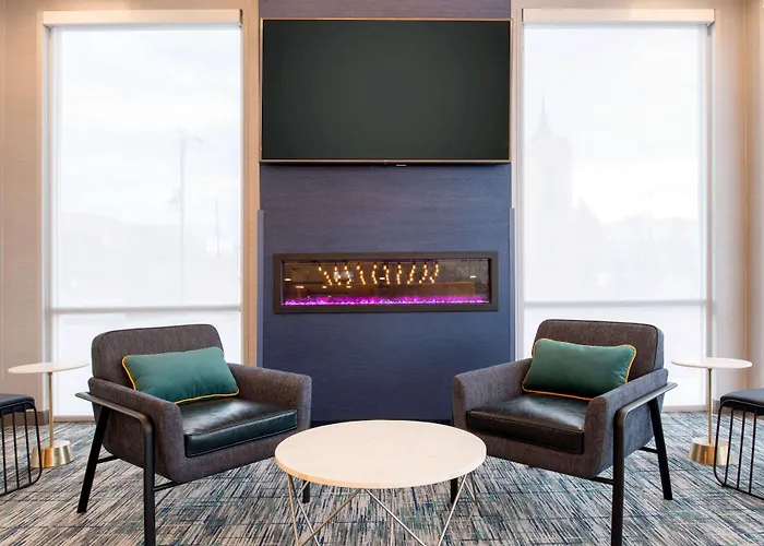 La Quinta Inn & Suites By Wyndham Spokane Downtown