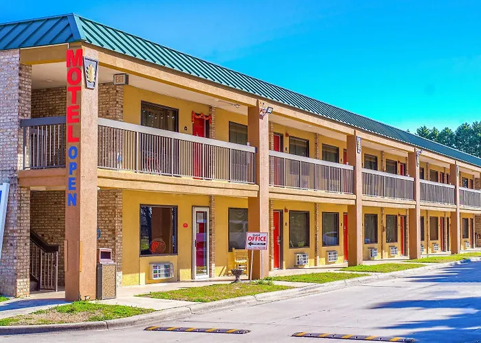 Mayfair Inn