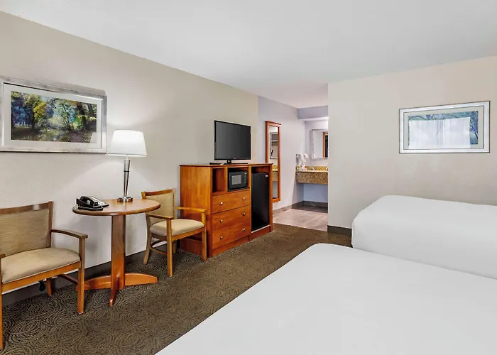 Best Western Thunderbird Motel