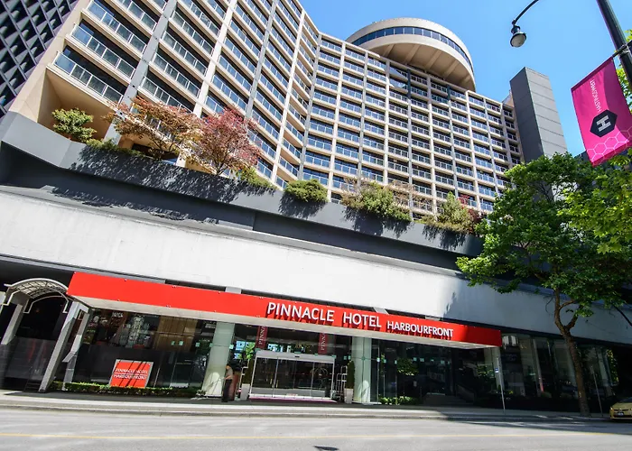 Pinnacle Hotel Harbourfront