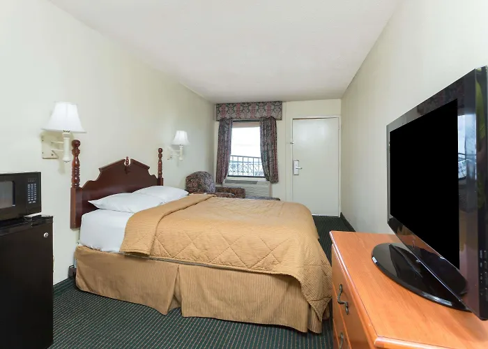 Days Inn & Suites By Wyndham Vicksburg
