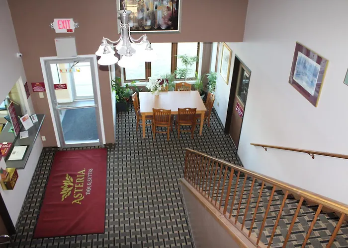 Coratel Inn And Suites Maple Grove
