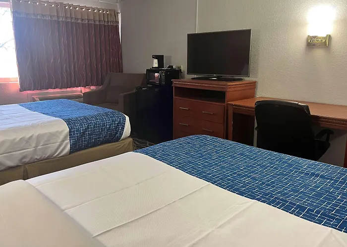 Travelodge By Wyndham Terre Haute