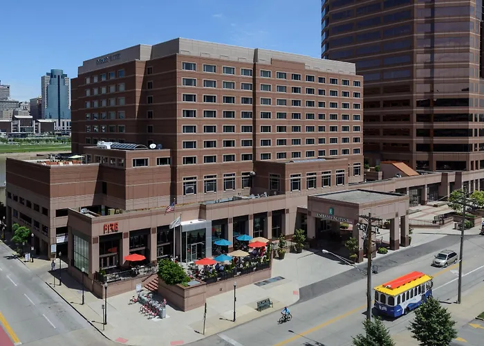 Embassy Suites Cincinnati - Rivercenter