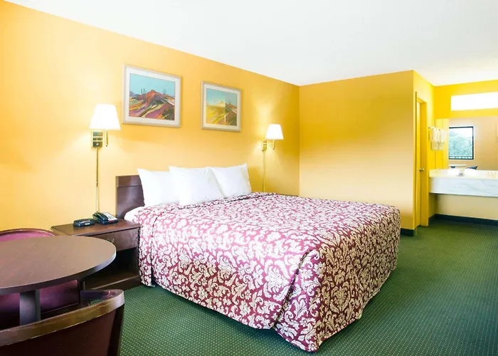 Days Inn By Wyndham Camilla