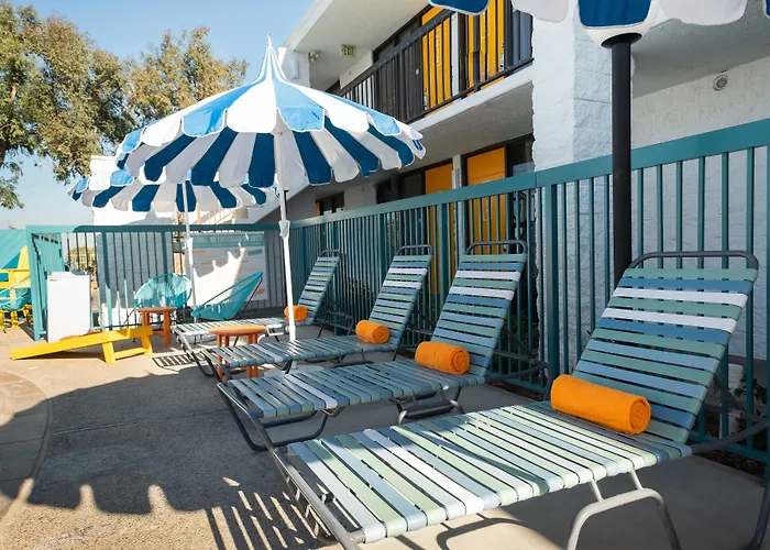 Rambler Hotel