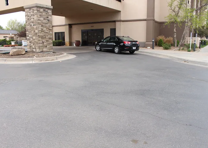 Best Western Plus Wichita West Airport Inn